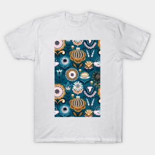 Abstract Cute Beautiful Blue Floral Organic Pattern Artwork T-Shirt